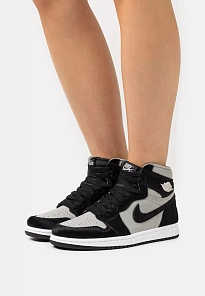 Фото № 1 с приближением к товару «‎W AIR JORDAN 1 RETRO HI OG H»