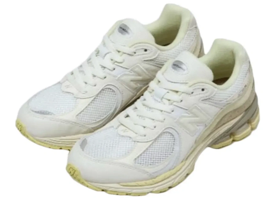 Фото № 1 с приближением к товару «‎New Balance 2002R»
