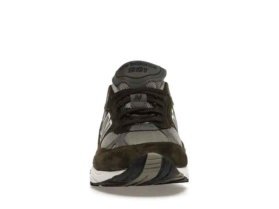 Фото № 2 с приближением к товару «‎New Balance 991»