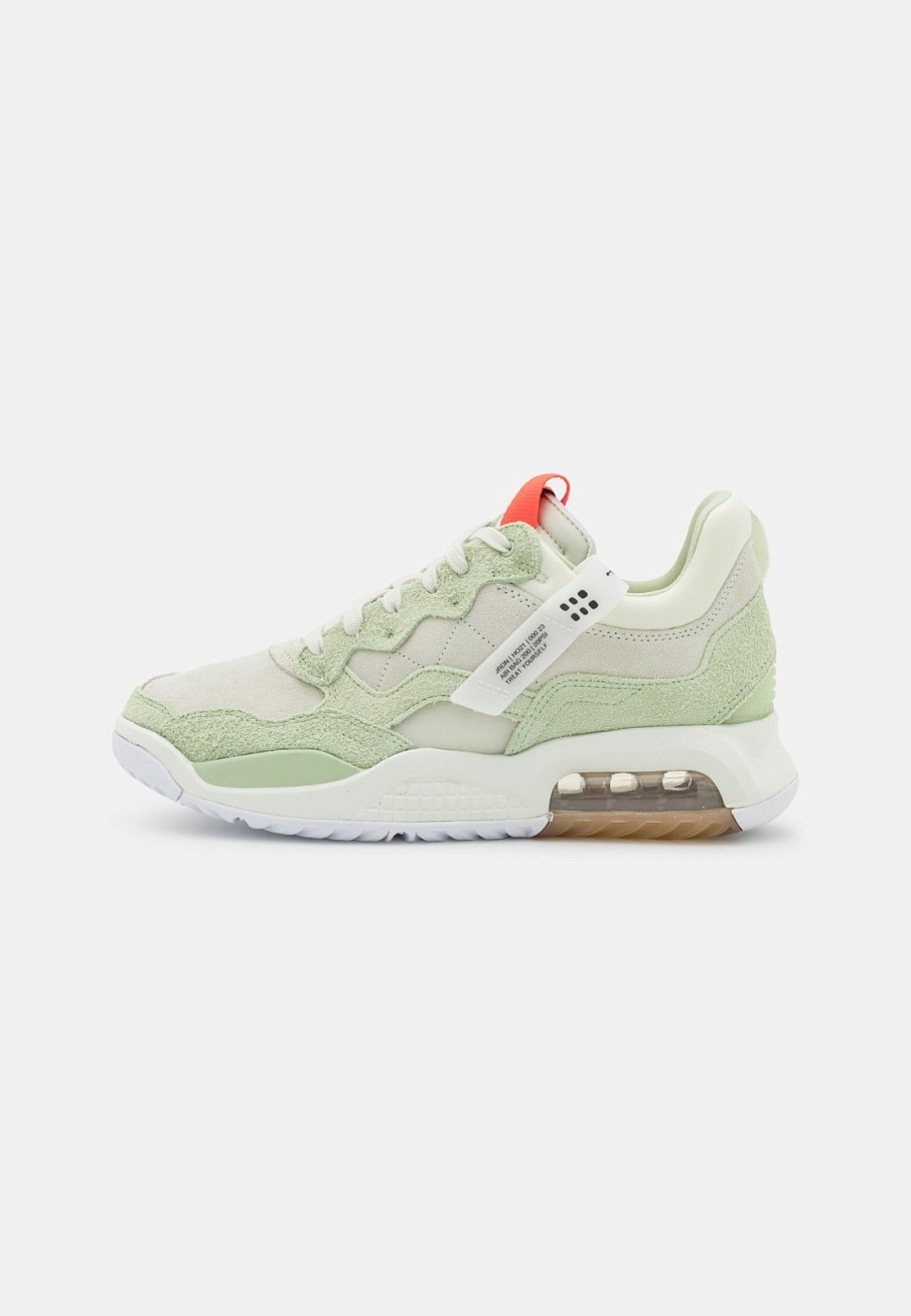 Фото № 1 с приближением к товару «‎Jordan Ma2 »