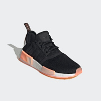 Фото № 4 с приближением к товару «‎Adidas Nmd_r1»