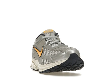 Nike Vomero 5 Pure Platinum Laser Orange - 3