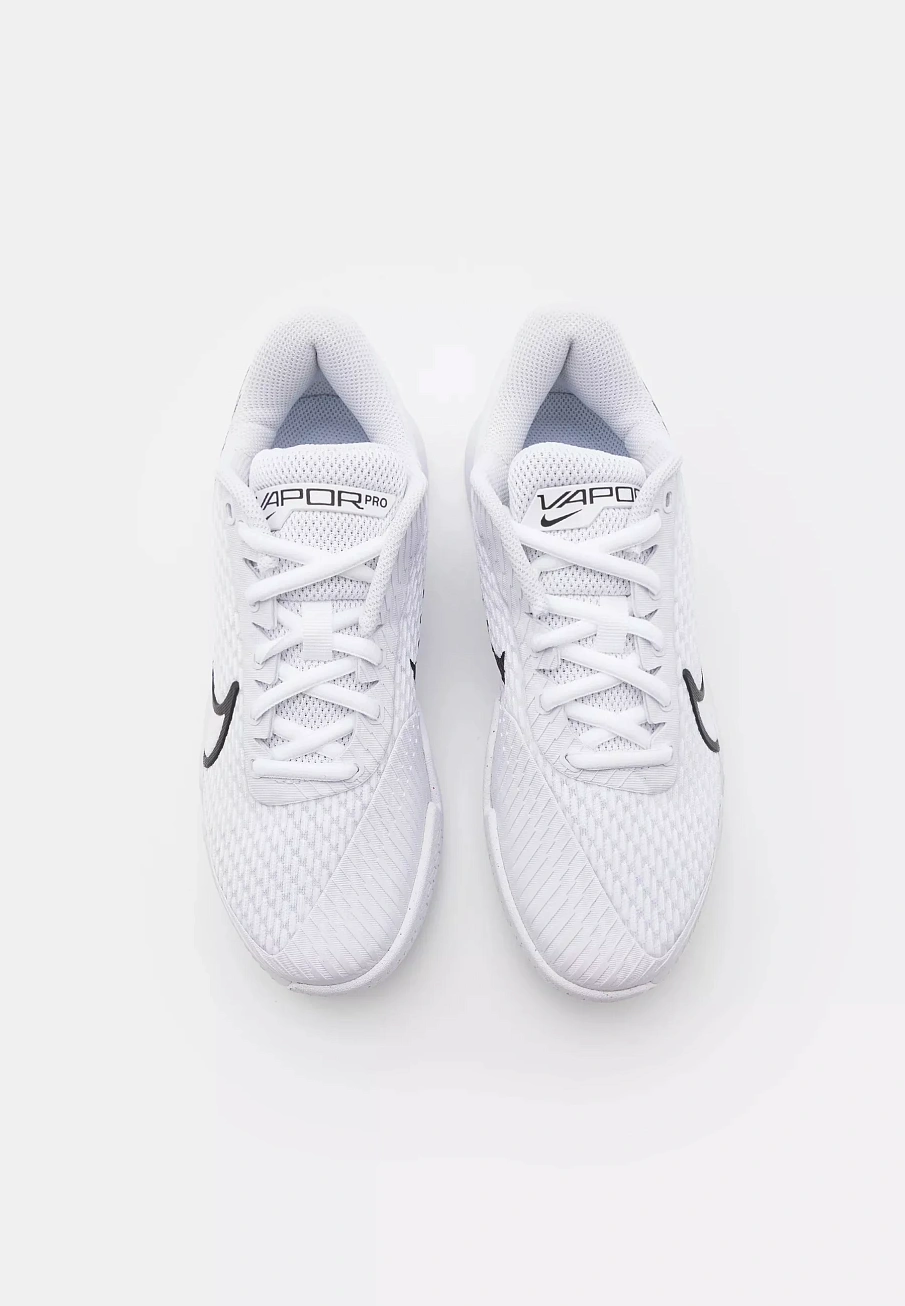 Фото № 3 с приближением к товару «‎ZOOM VAPOR PRO 2 »