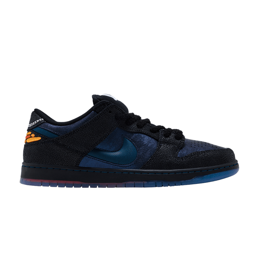 Фото № 1 с приближением к товару «‎Bluetile x Nike SB Dunk Black Marina White»
