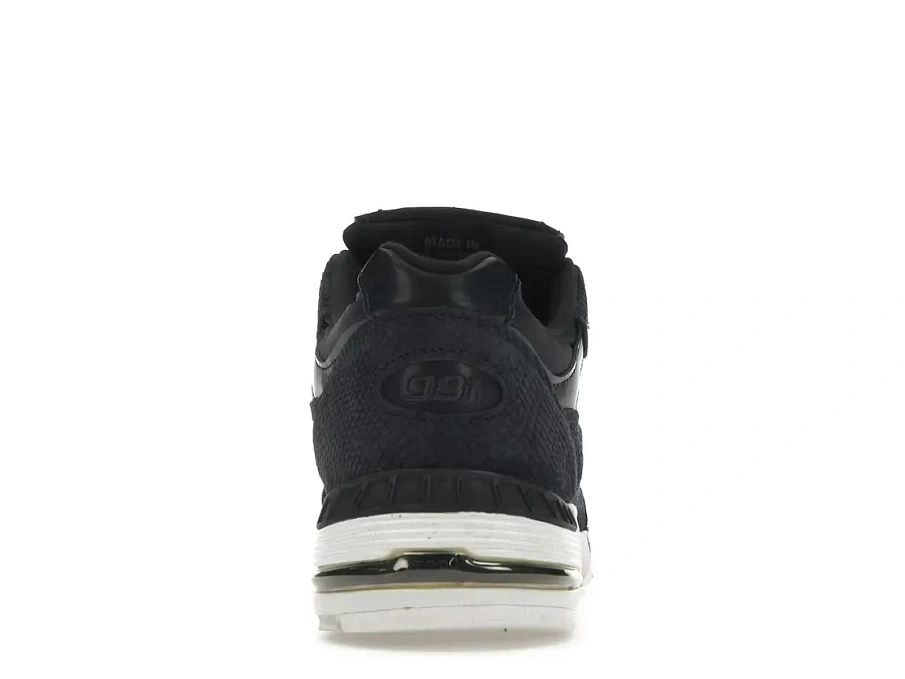 Фото № 4 с приближением к товару «‎New Balance 991»