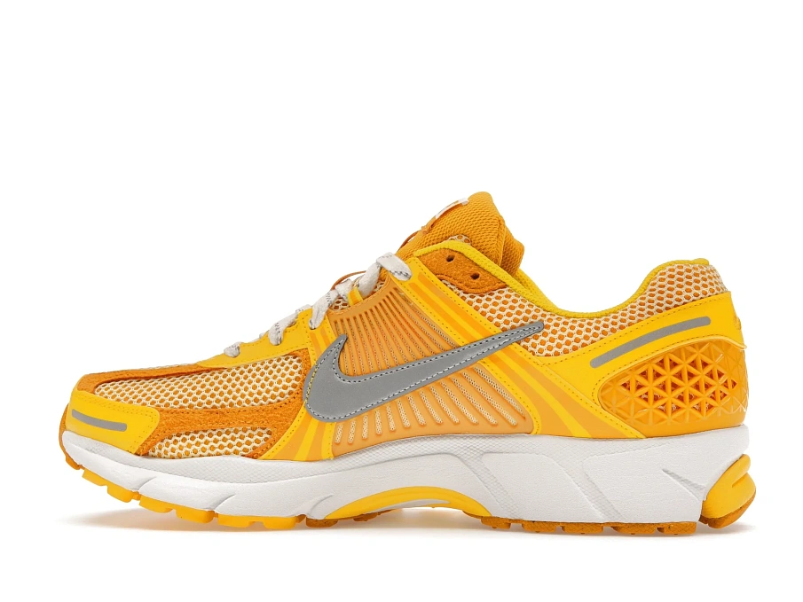 Фото № 5 с приближением к товару «‎Nike Zoom Vomero 5 Yellow Ochre»