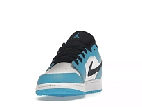 Фото № 3 с приближением к товару «‎Jordan 1 Low UNC (2021) »