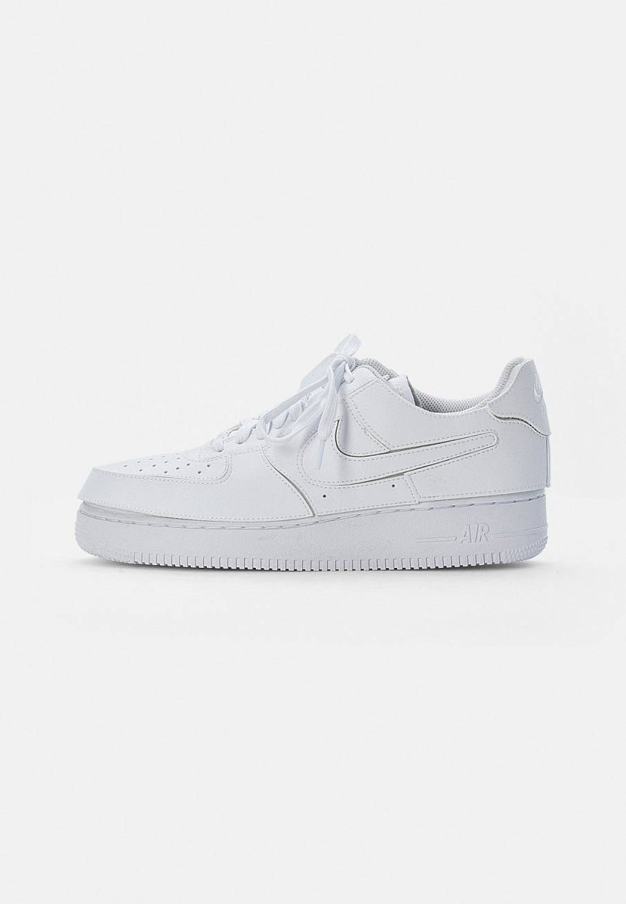 Фото № 1 с приближением к товару «‎Nike Af1 »