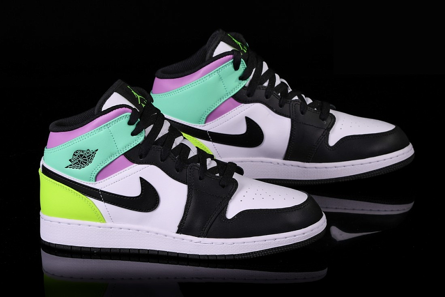 Фото № 2 с приближением к товару «‎Nike Air Jordan 1 Retro Gs Pastel Toe»