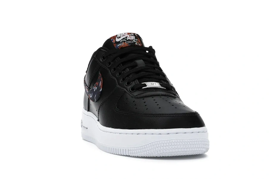 Фото № 4 с приближением к товару «‎Nike Air Force 1 Low Black Floral»