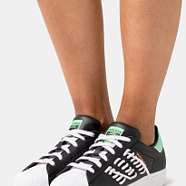 Фото № 2 с приближением к товару «‎Adidas Superstar »