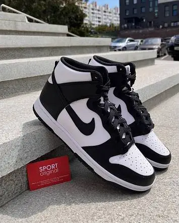 Nike Dunk High Panda - 1