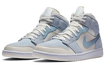 Фото № 3 с приближением к товару «‎Air Jordan 1 Mid SE 'Sail Light Blue'»