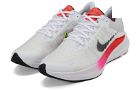 Фото № 3 с приближением к товару «‎Nike Air Zoom Winflo 8 Running shoes Rawdacious»