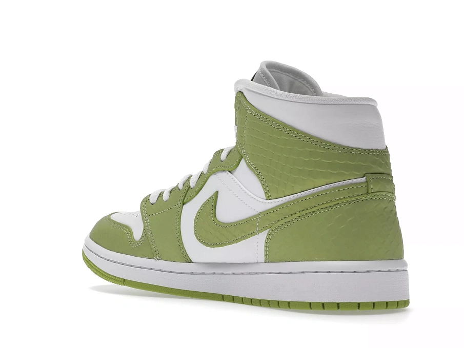 Фото № 5 с приближением к товару «‎Jordan 1 Mid Green Python »