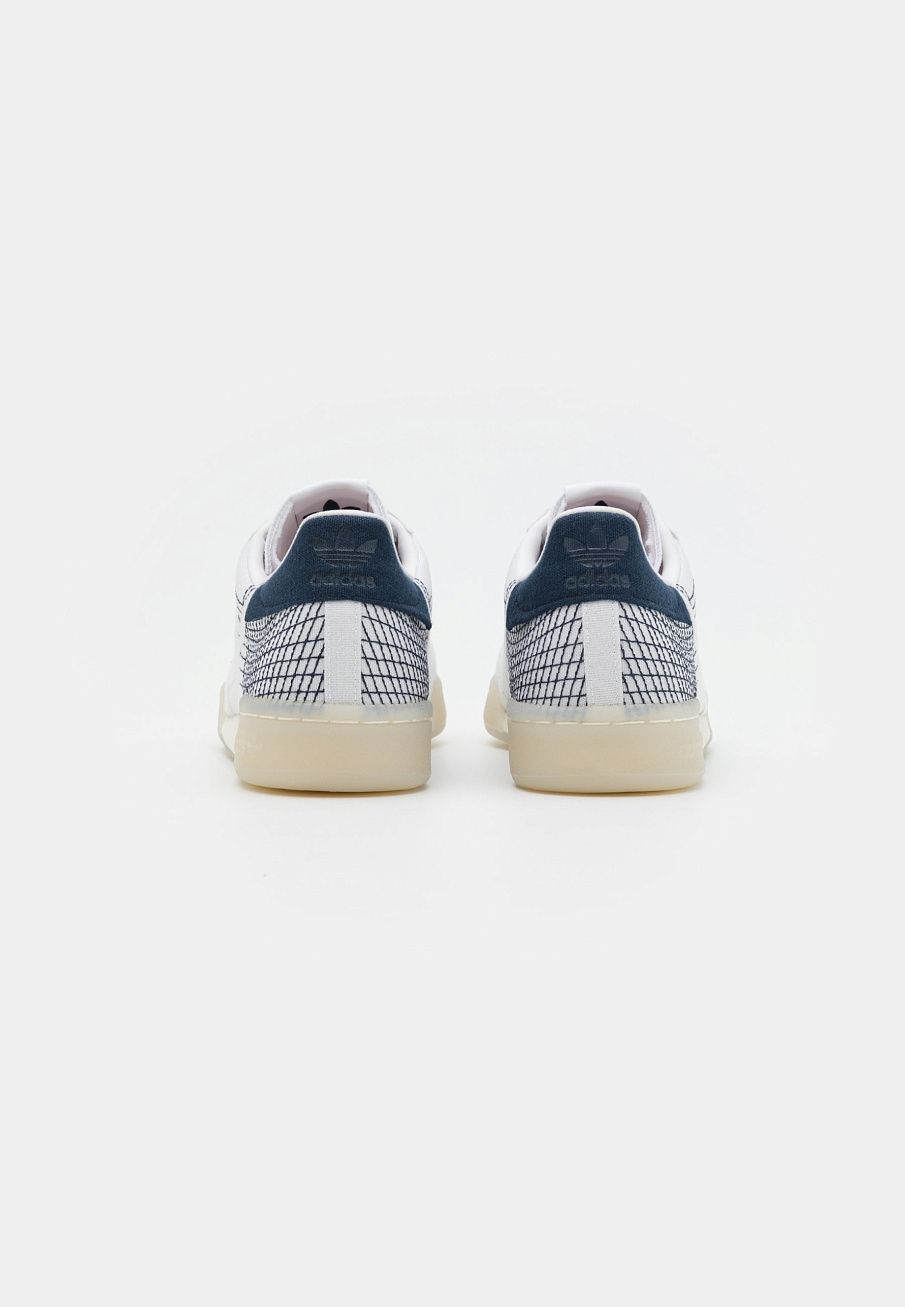 Фото № 3 с приближением к товару «‎Adidas Continental 80 »
