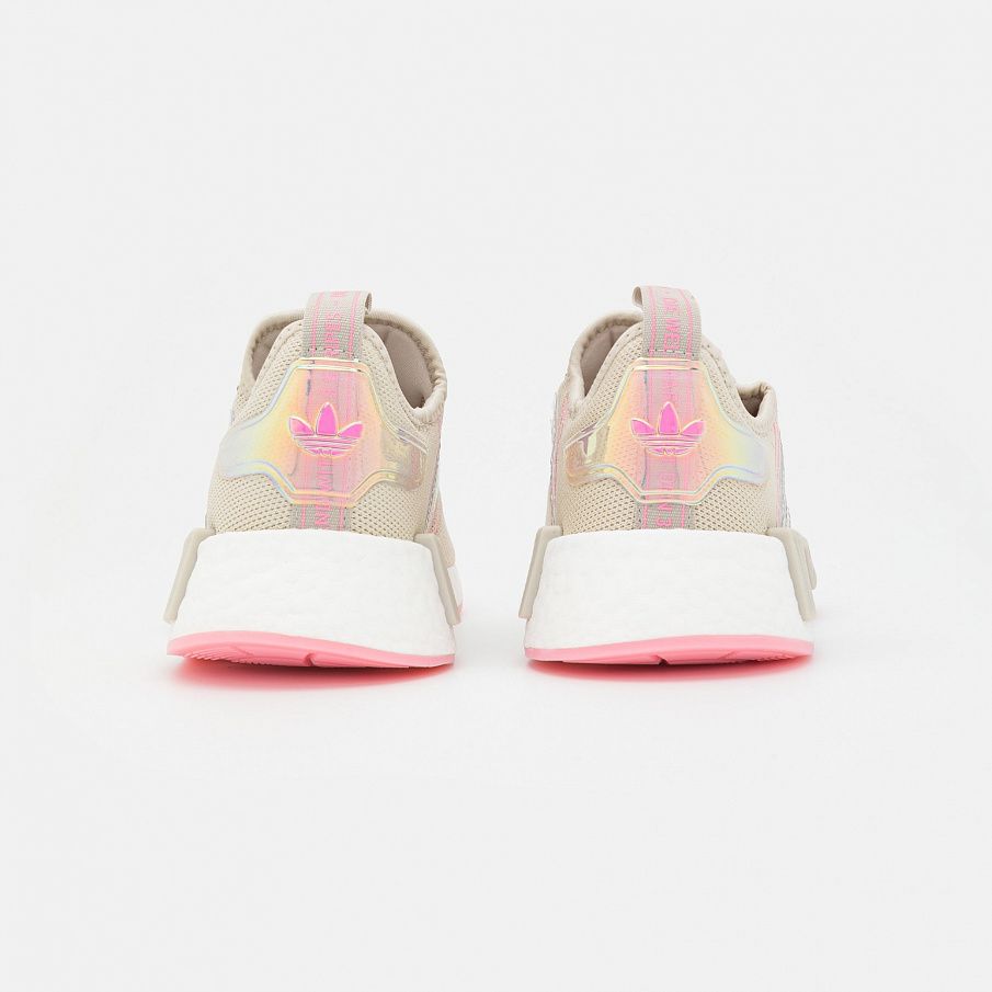 Фото № 4 с приближением к товару «‎Adidas Nmd_r1 »