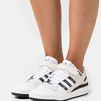 Фото № 2 с приближением к товару «‎Adidas Forum »