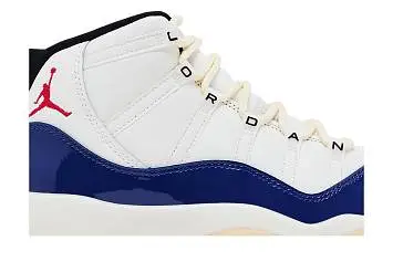 Air Jordan 11 GS Rare Air - 3