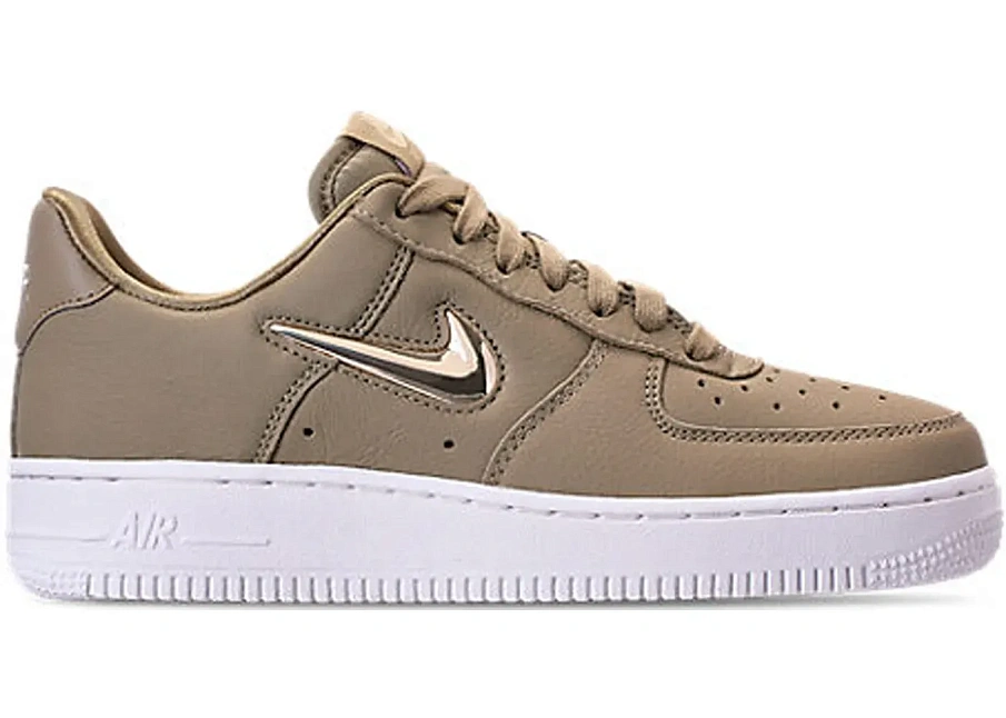 Фото № 1 с приближением к товару «‎Nike Air Force 1 Low Jewel Neutral Olive »