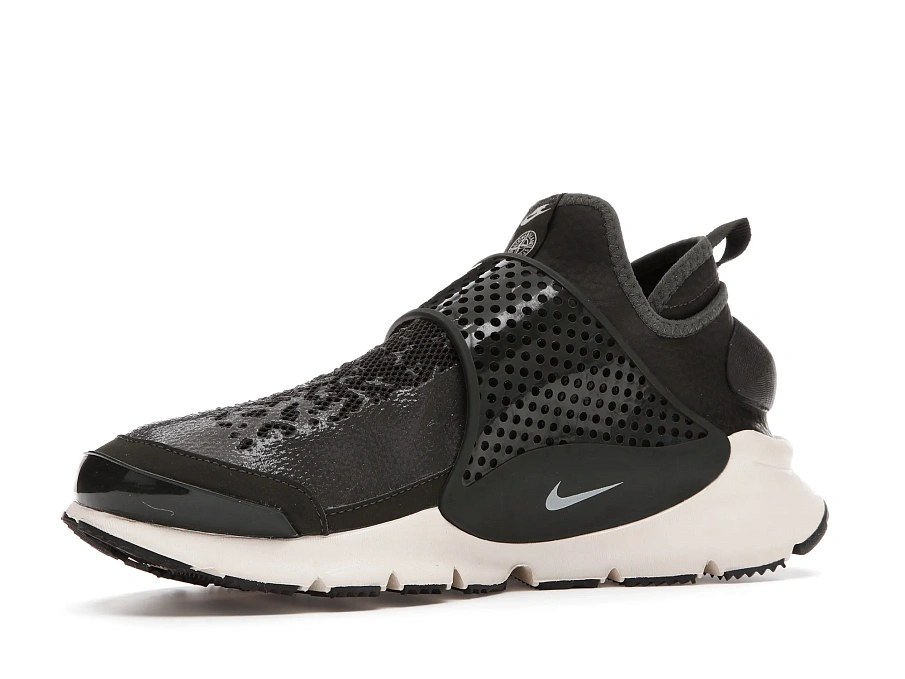 Фото № 2 с приближением к товару «‎Nike Sock Dart Mid Stone Island Sequoia»