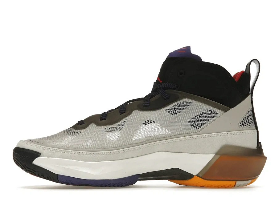 Фото № 3 с приближением к товару «‎Jordan 37 Light Bone Dark Concord»