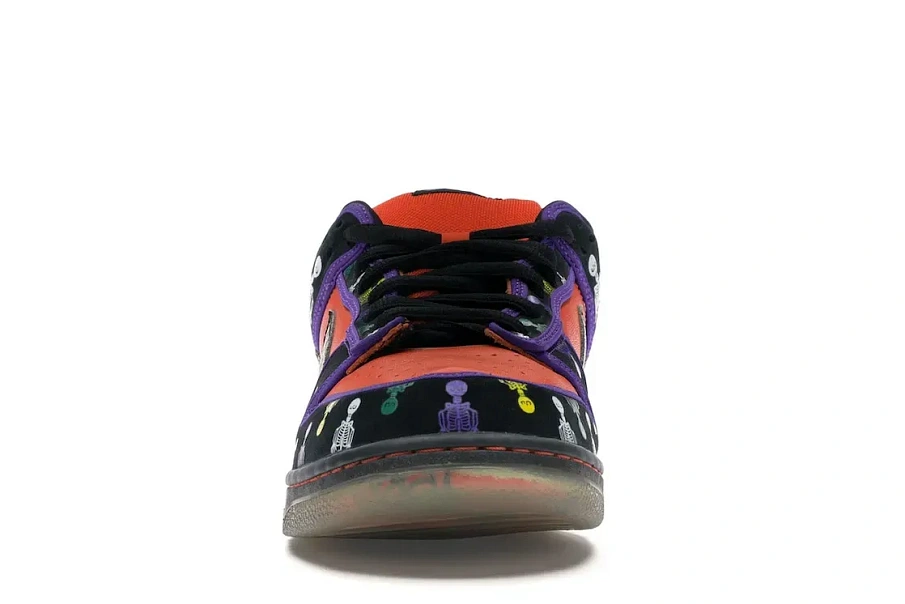 Фото № 2 с приближением к товару «‎Nike SB Dunk Low Day of the Dead»