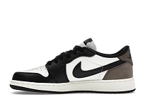 Фото № 3 с приближением к товару «‎Jordan 1 Retro Low OG»