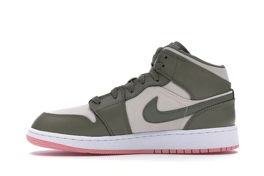 Фото № 3 с приближением к товару «‎Jordan 1 Mid Trooper Bleached Coral »