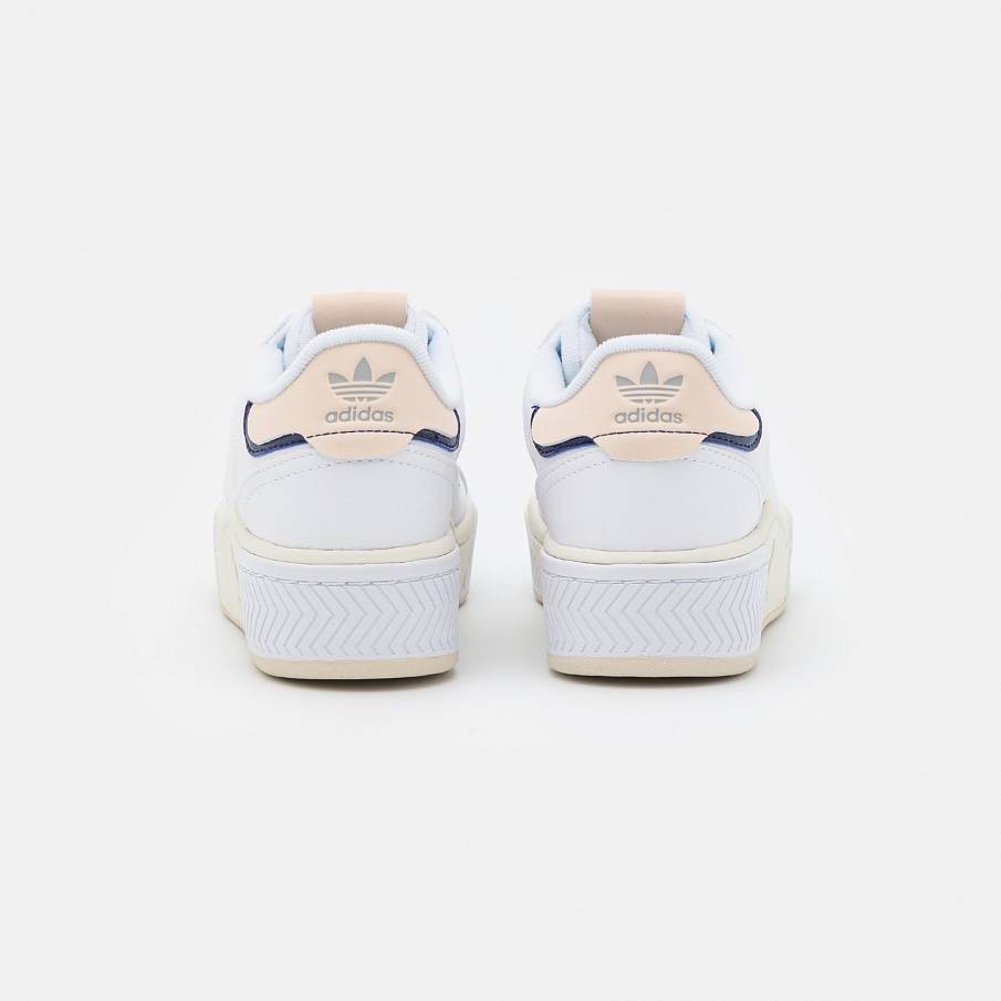 Фото № 4 с приближением к товару «‎Adidas Court Tourino Bold »