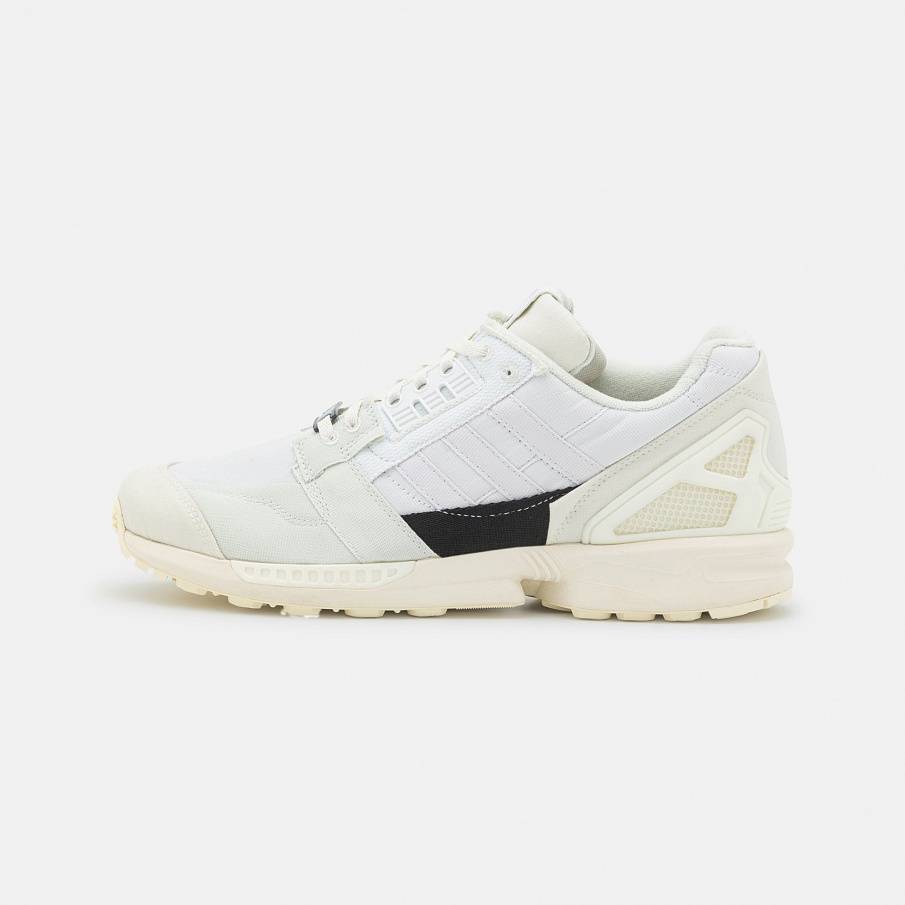 Фото № 1 с приближением к товару «‎Adidas Parley »