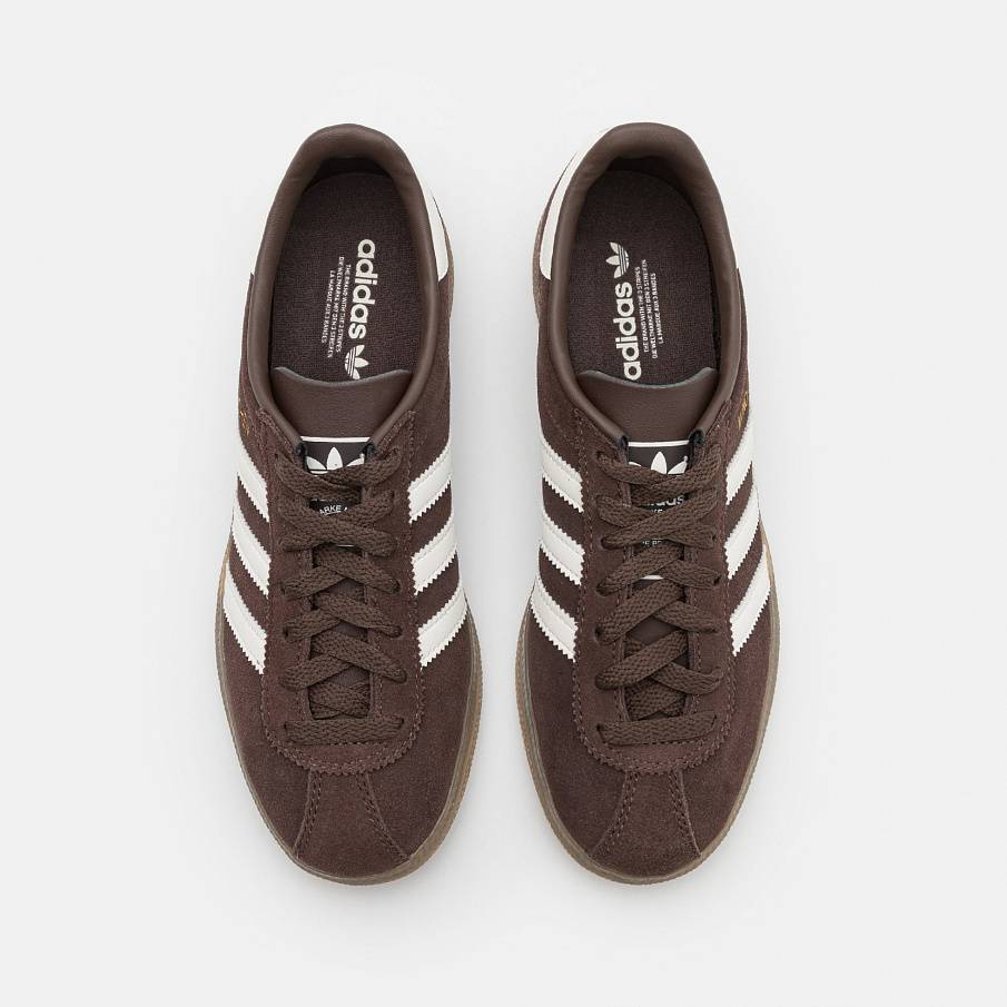 Фото № 4 с приближением к товару «‎Adidas Munchen »