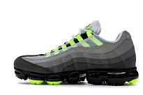 Фото № 5 с приближением к товару «‎Nike Air VaporMax 95 Neon»