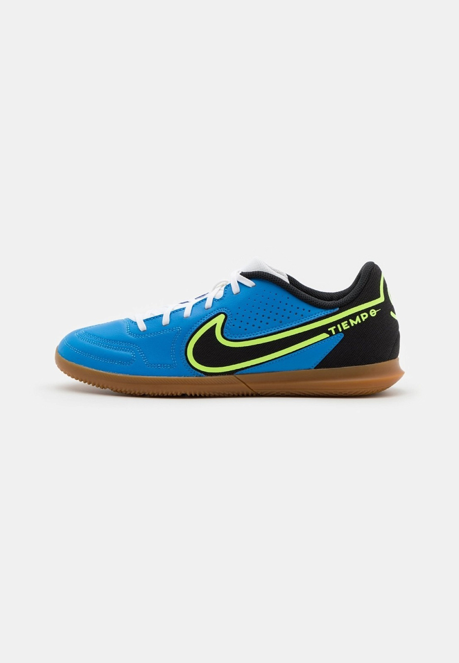 Фото № 1 с приближением к товару «‎Nike Tiempo Legend 9 Club Ic »