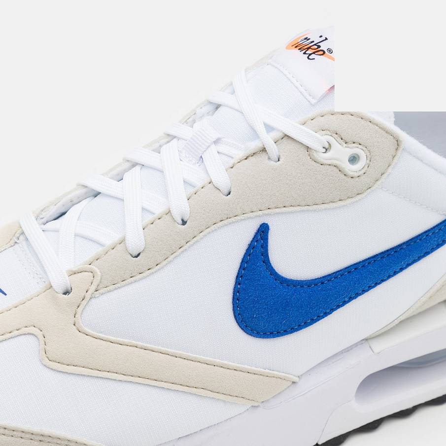 Фото № 4 с приближением к товару «‎Nike Air Max Dawn »