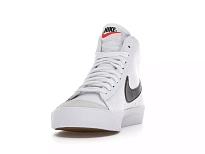 Фото № 2 с приближением к товару «‎Nike Blazer Mid 77 White Black »