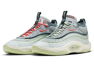 Nike Cosmic Unity 3 Christmas