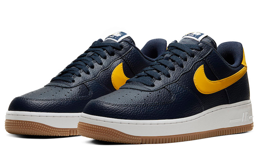 Фото № 3 с приближением к товару «‎Nike Air Force 1 Low 'Michigan'»