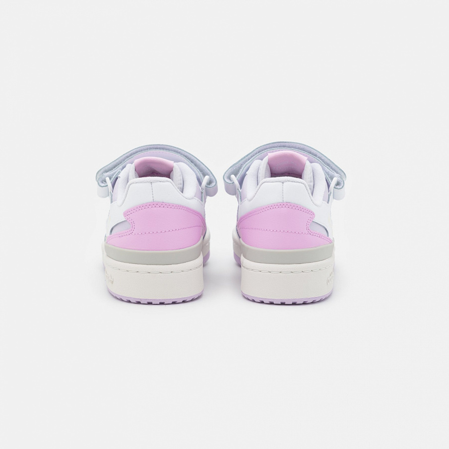 Фото № 1 с приближением к товару «‎Adidas Forum »