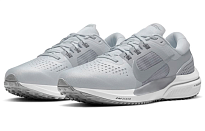 Фото № 3 с приближением к товару «‎Nike WMNS Air Zoom Vomero 15 GrayGold»