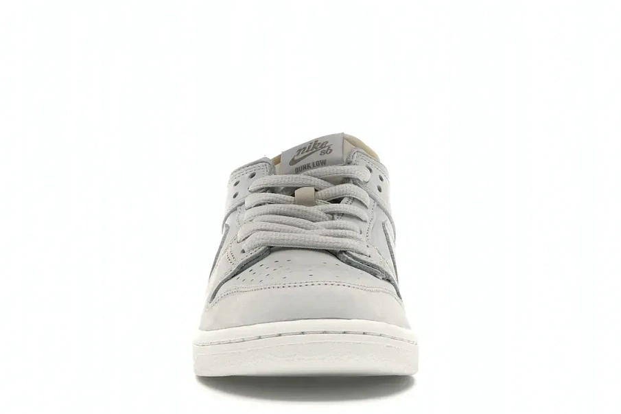 Фото № 2 с приближением к товару «‎Nike SB Dunk Low Decon Light Bone»