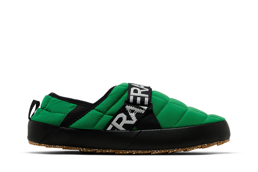 Фото № 2 с приближением к товару «‎The North Face Online Ceramics x Sherpa Traction Mule Green Gum»