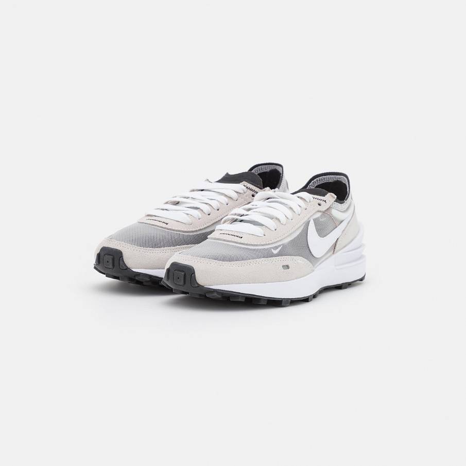 Фото № 3 с приближением к товару «‎Nike Waffle One »