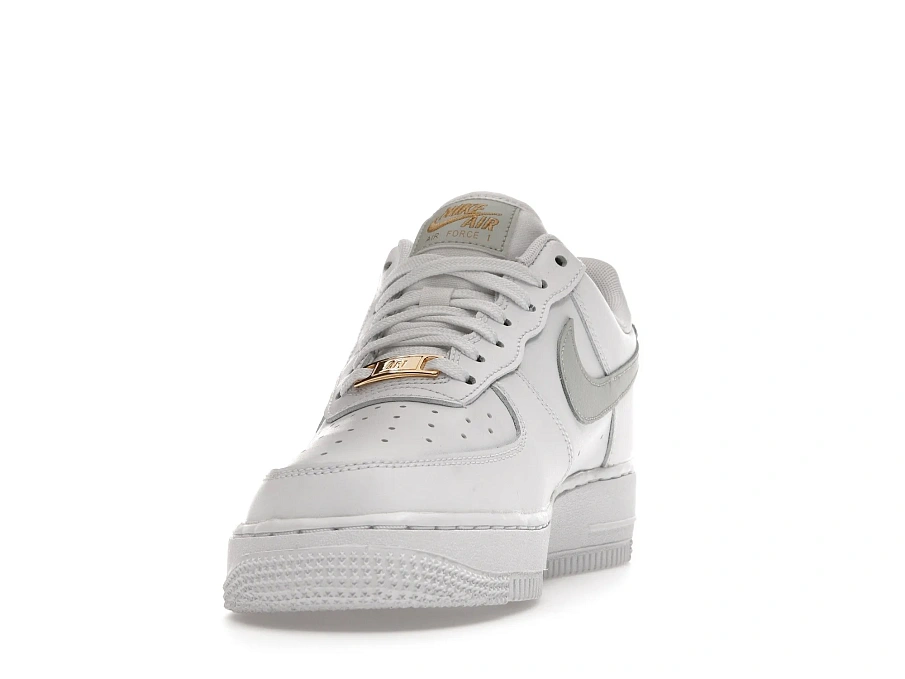 Фото № 3 с приближением к товару «‎Nike Air Force 1 Low White Grey Gold »