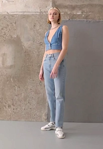 Фото № 2 с приближением к товару «‎WMNS JUMPMAN TWO TREY»