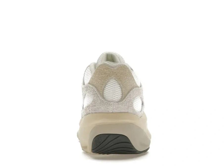 Фото № 4 с приближением к товару «‎New Balance WRPD Runner»