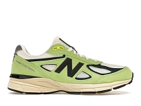Фото № 1 с приближением к товару «‎New Balance 990v4»