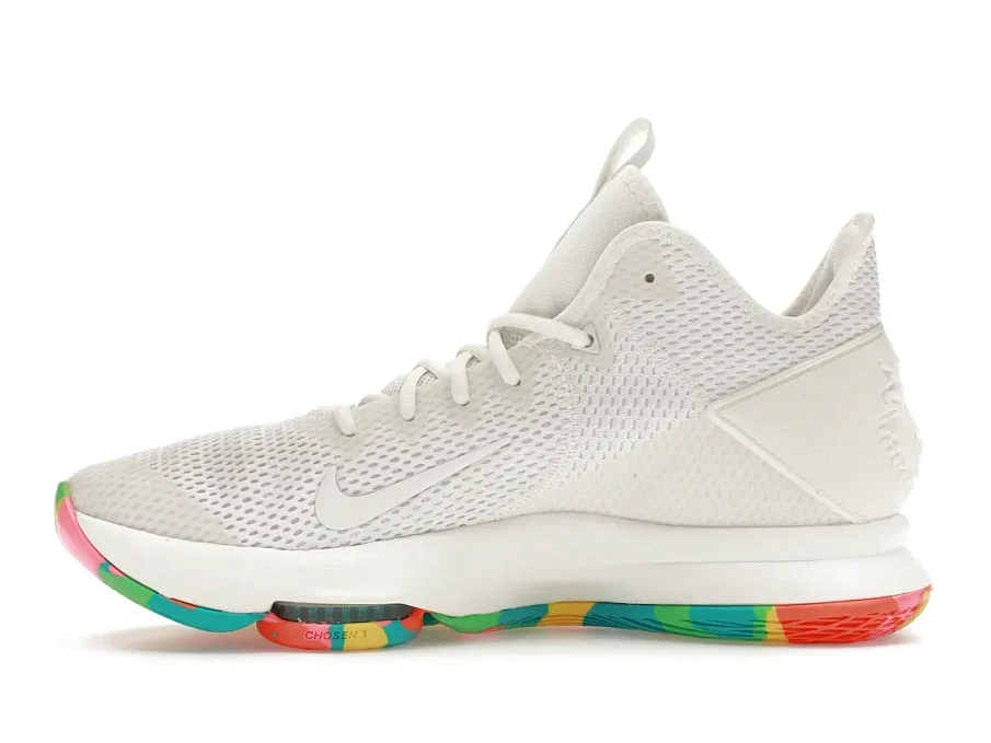 Фото № 3 с приближением к товару «‎Nike LeBron Witness 4 White Multi Camo»