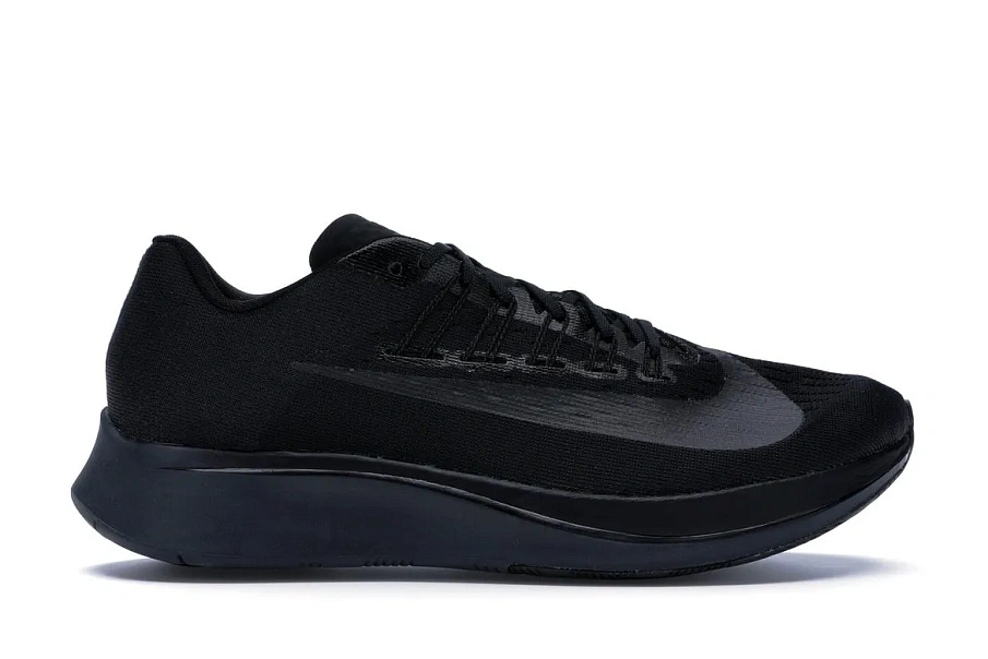 Фото № 1 с приближением к товару «‎Nike Zoom Fly Triple Black»