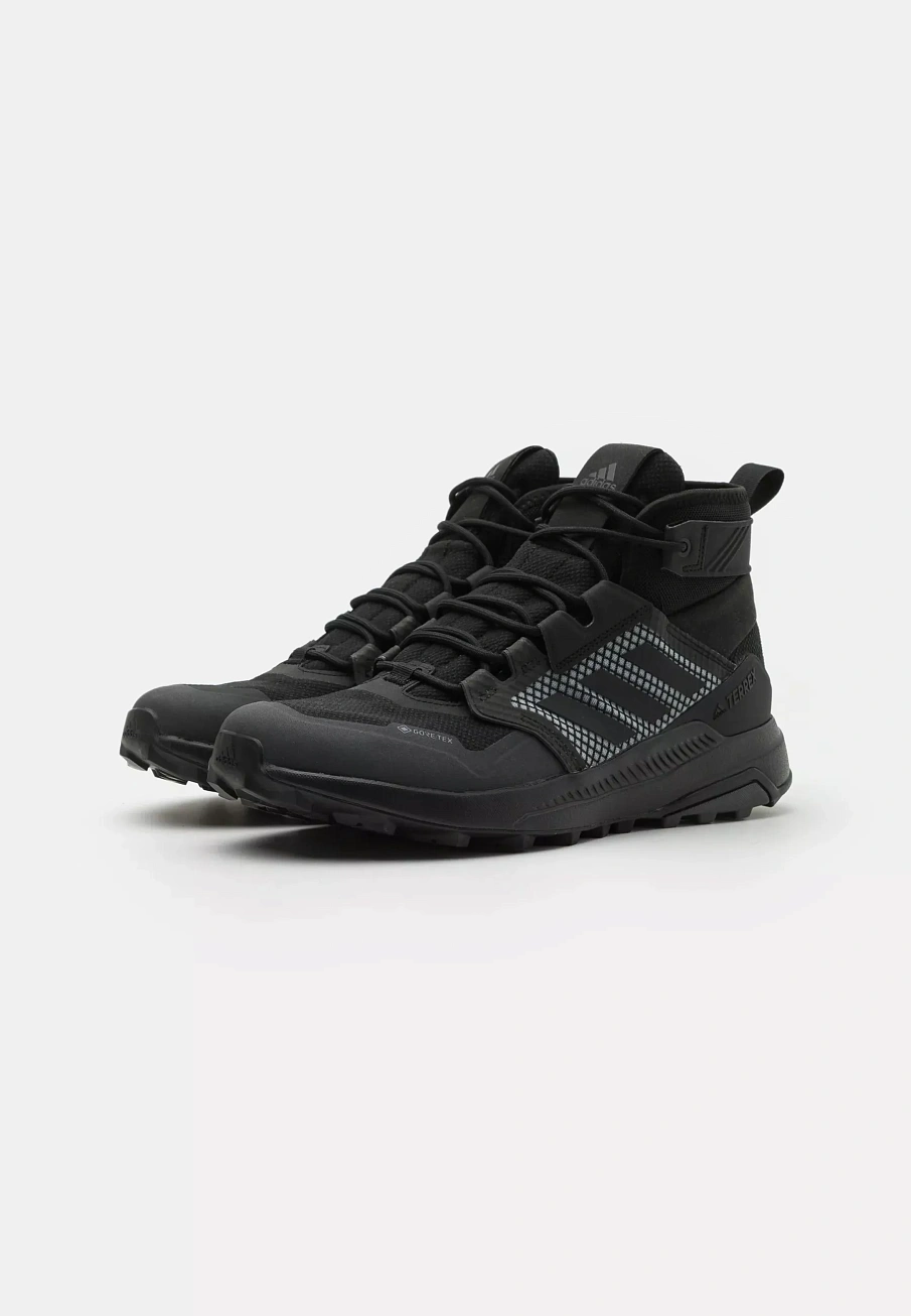 Фото № 2 с приближением к товару «‎TERREX TRAILMAKER MID GTX»